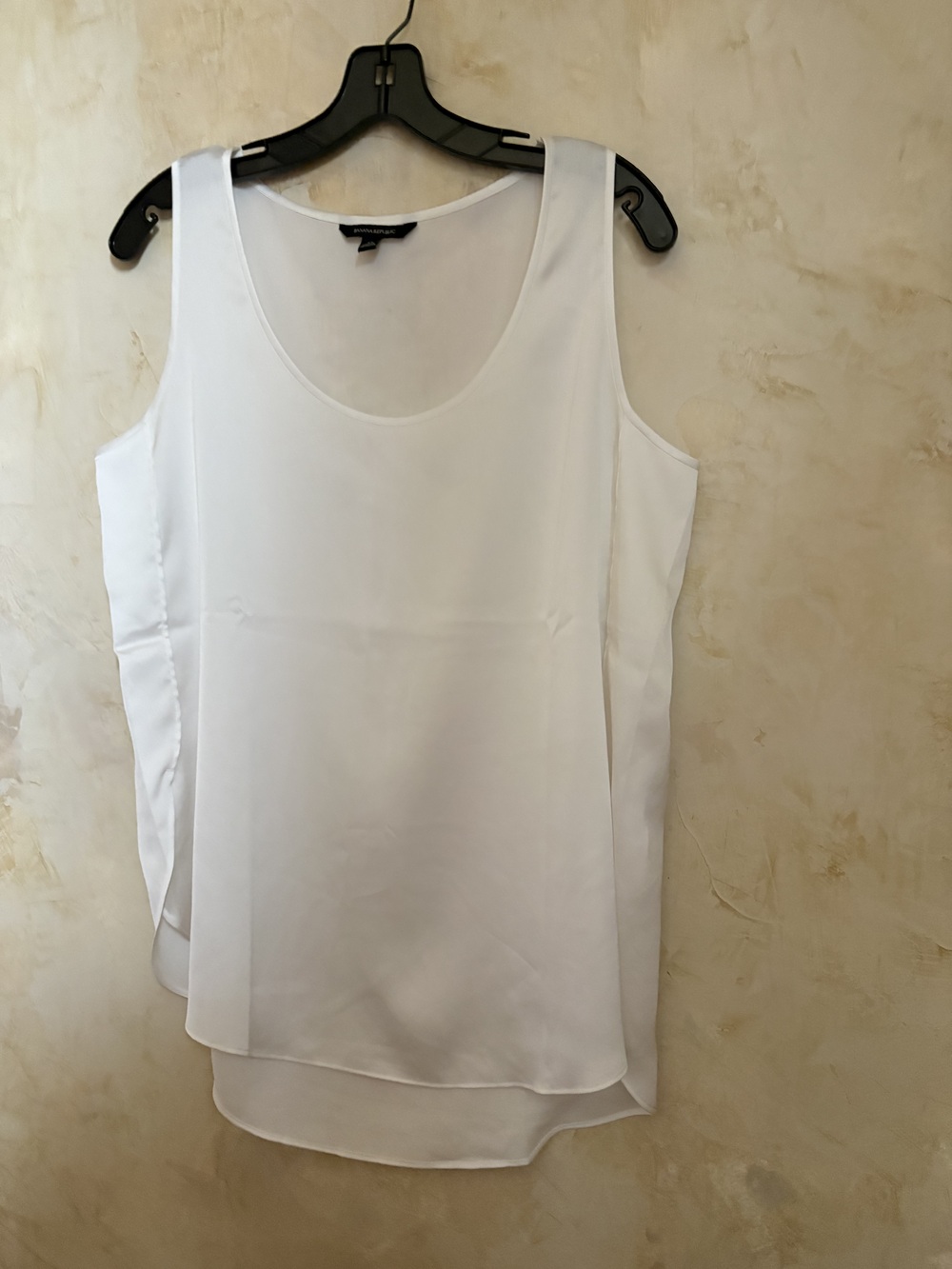 Banana Republic silk top